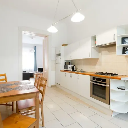 Downtown Prime Location Apartamento
