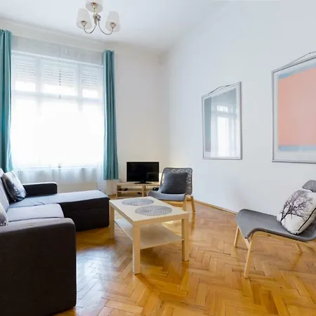 Downtown Prime Location Daire *